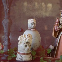  Büste und Dose Choupette 