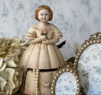  Büste Belle Anne-Rose