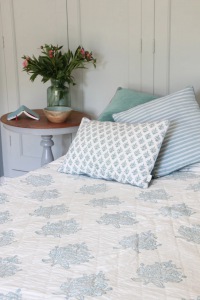  Quilt und Tagesdecke L Arbre de Vie blau -Streifen 150 x 240 cm