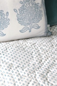  Quilt und Tagesdecke L Arbre de Vie blau -Streifen 150 x 240 cm