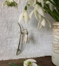  BROSCHE BOTANICA Schneeglöckchen