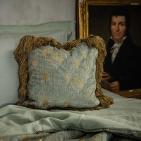 Kissen Castello salbeigrün-gold-silber 45 x 45 cm