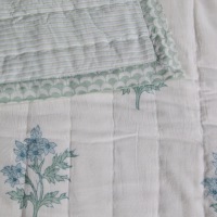  Quilt und Tagesdecke Edelweiss-Streifen 150 x 240 cm