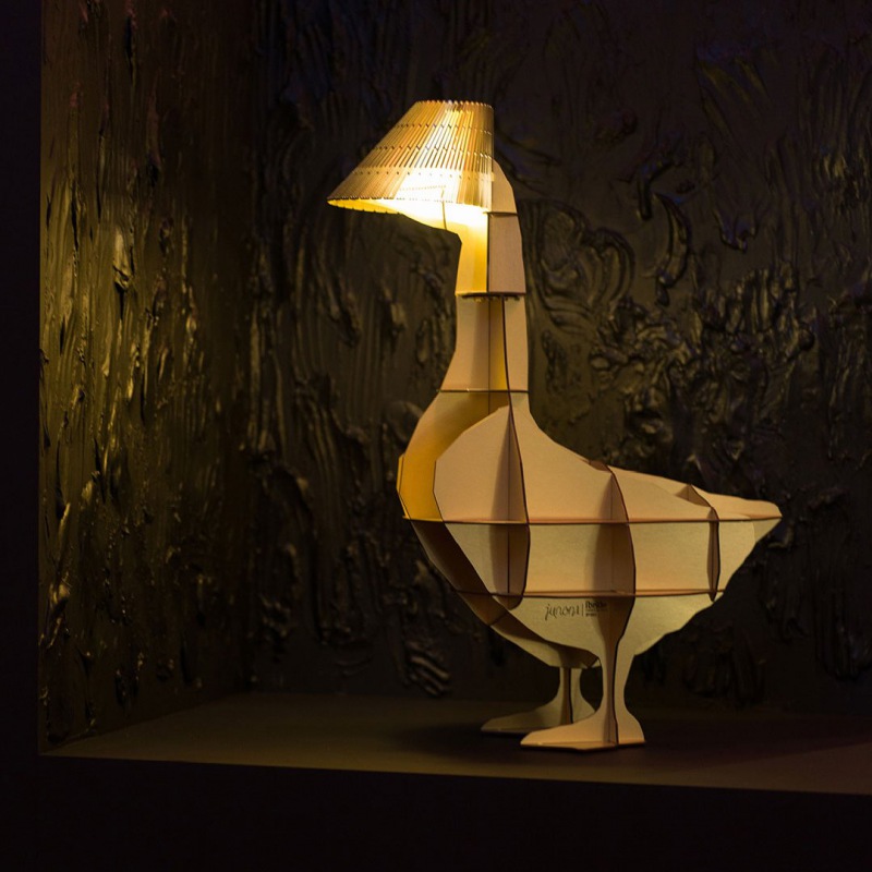  METAMORPHOSE Capsule Gold Junon