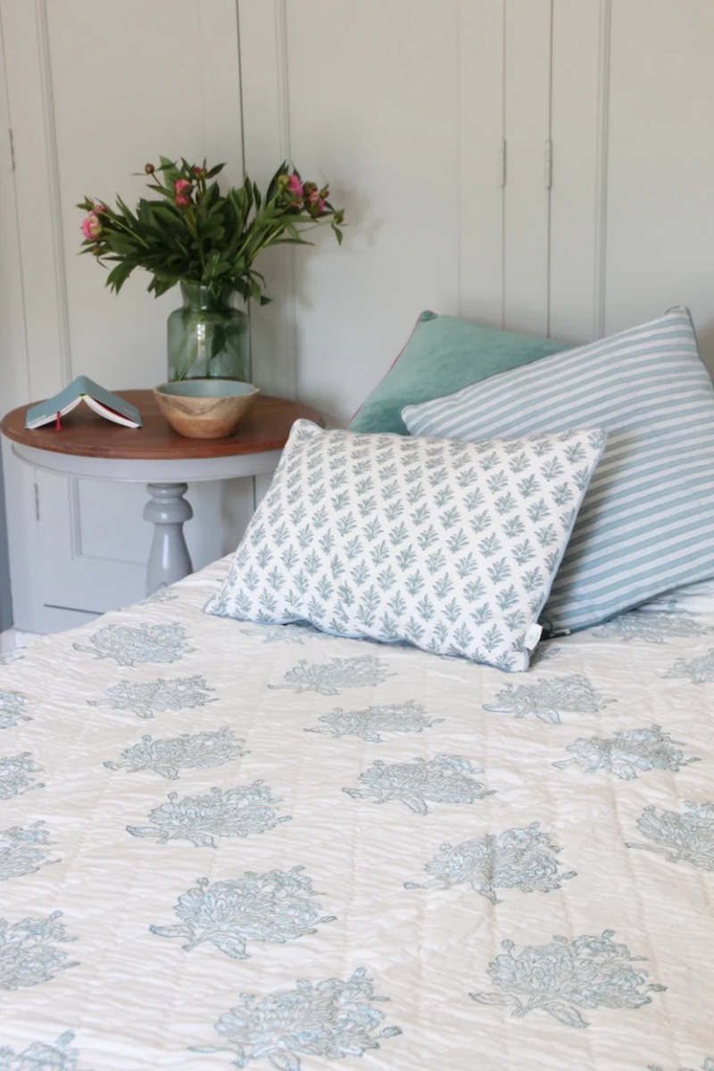  Quilt und Tagesdecke L Arbre de Vie blau -Streifen 150 x 240 cm