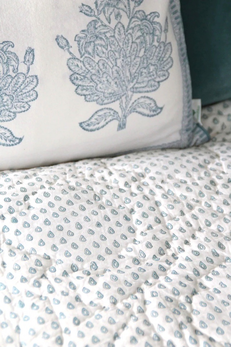  Quilt und Tagesdecke L Arbre de Vie blau -Streifen 150 x 240 cm