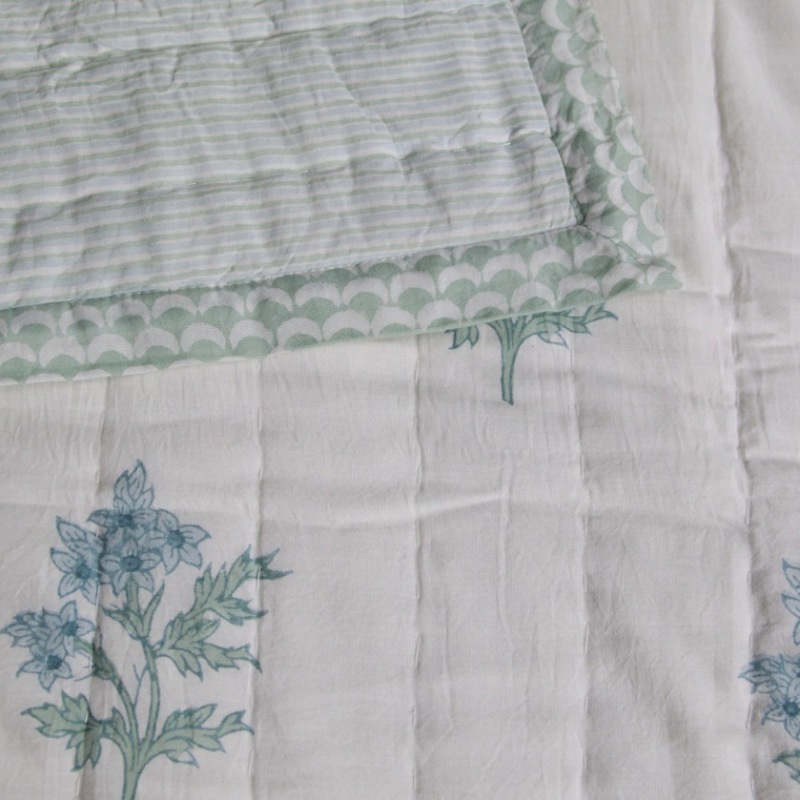  Quilt und Tagesdecke Edelweiss-Streifen 150 x 240 cm