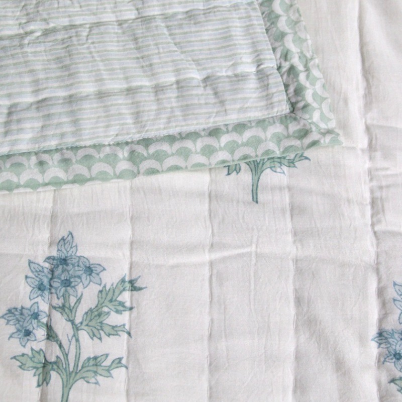  Quilt und Tagesdecke Edelweiss-Streifen 150 x 240 cm